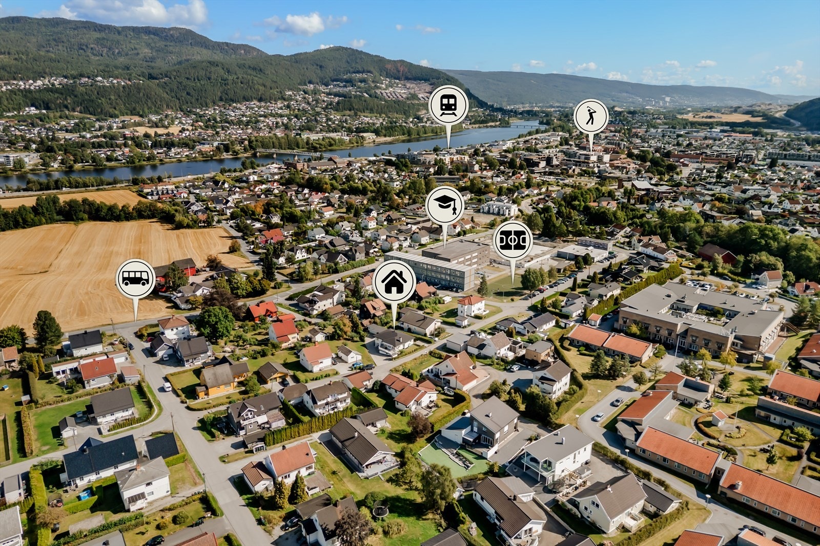 Nærhet til Mjøndalen sentrum med togstasjon, butikker og idrettsanlegg. Galleribilde