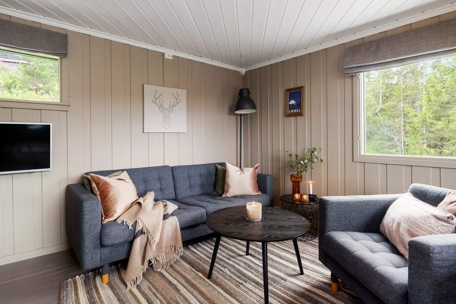 Hytta selges møblert og er klar til bruk. Galleribilde