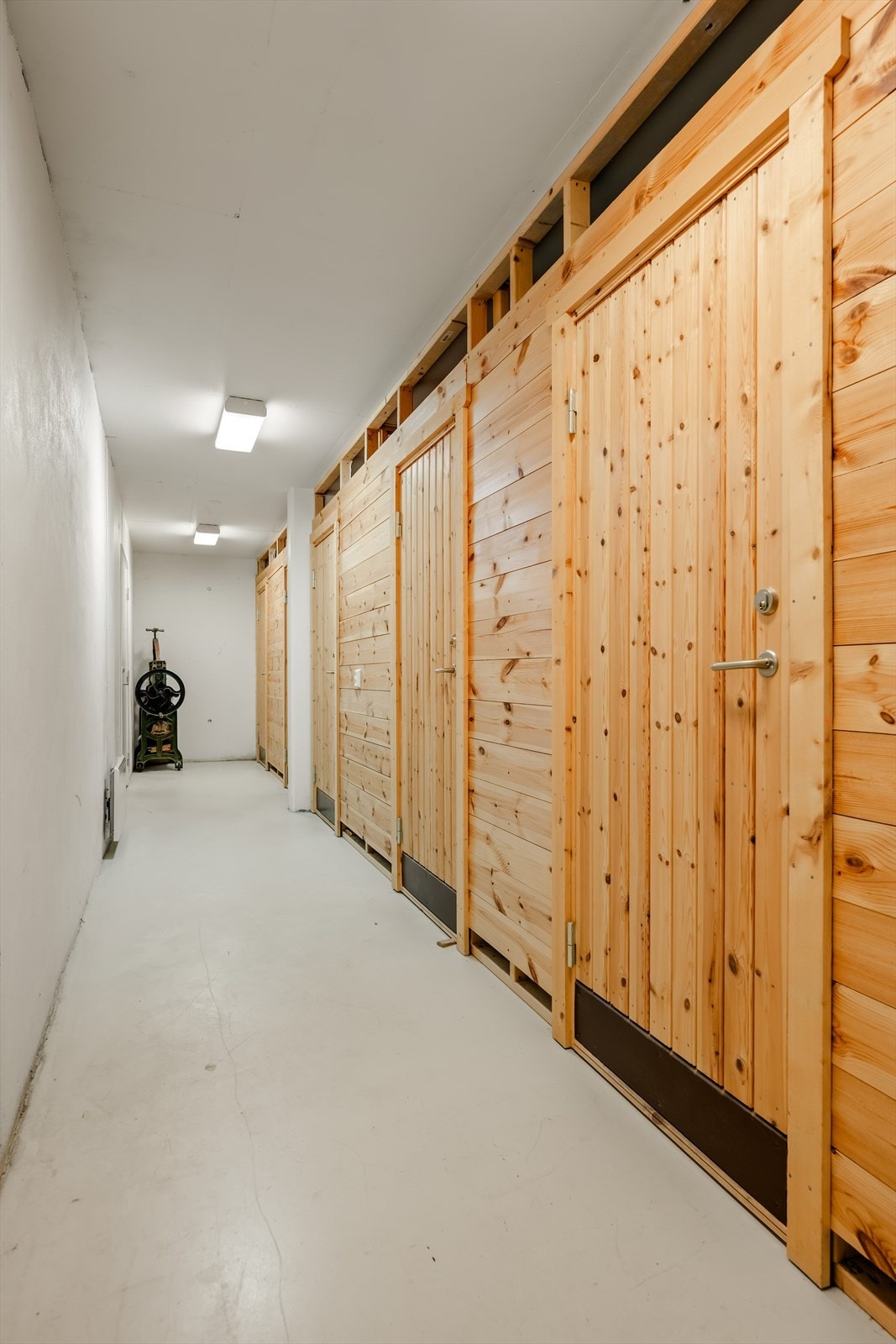 Leiligheten disponerer en romslig bod på 7 m² i felles kjeller. Galleribilde