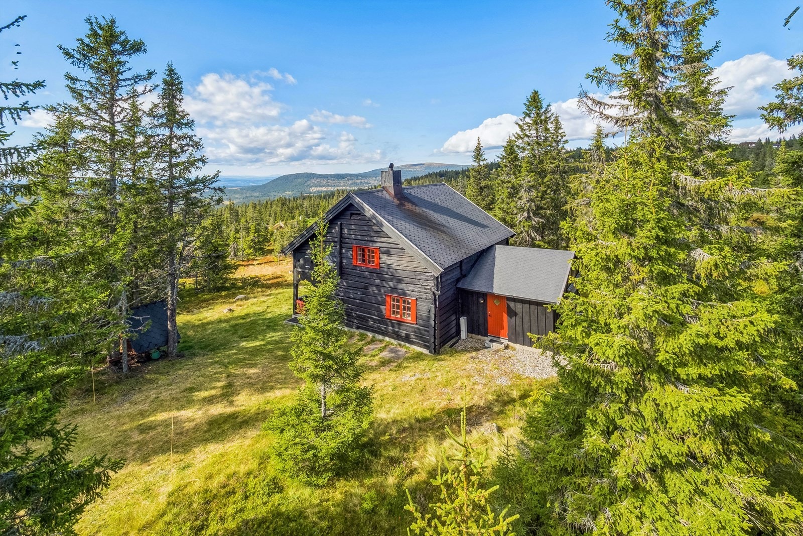 Sjusjøen-Pihl 331 presenteres av DNB Eiendom ved Even Silde Galleribilde