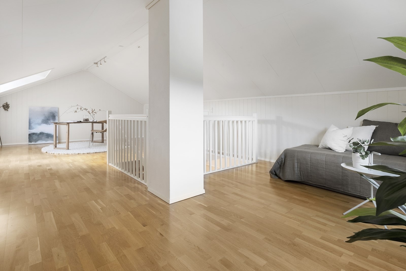 Eit fleksibelt areal som kan nyttast som ekstra stove, kontor eller leikerom. Galleribilde