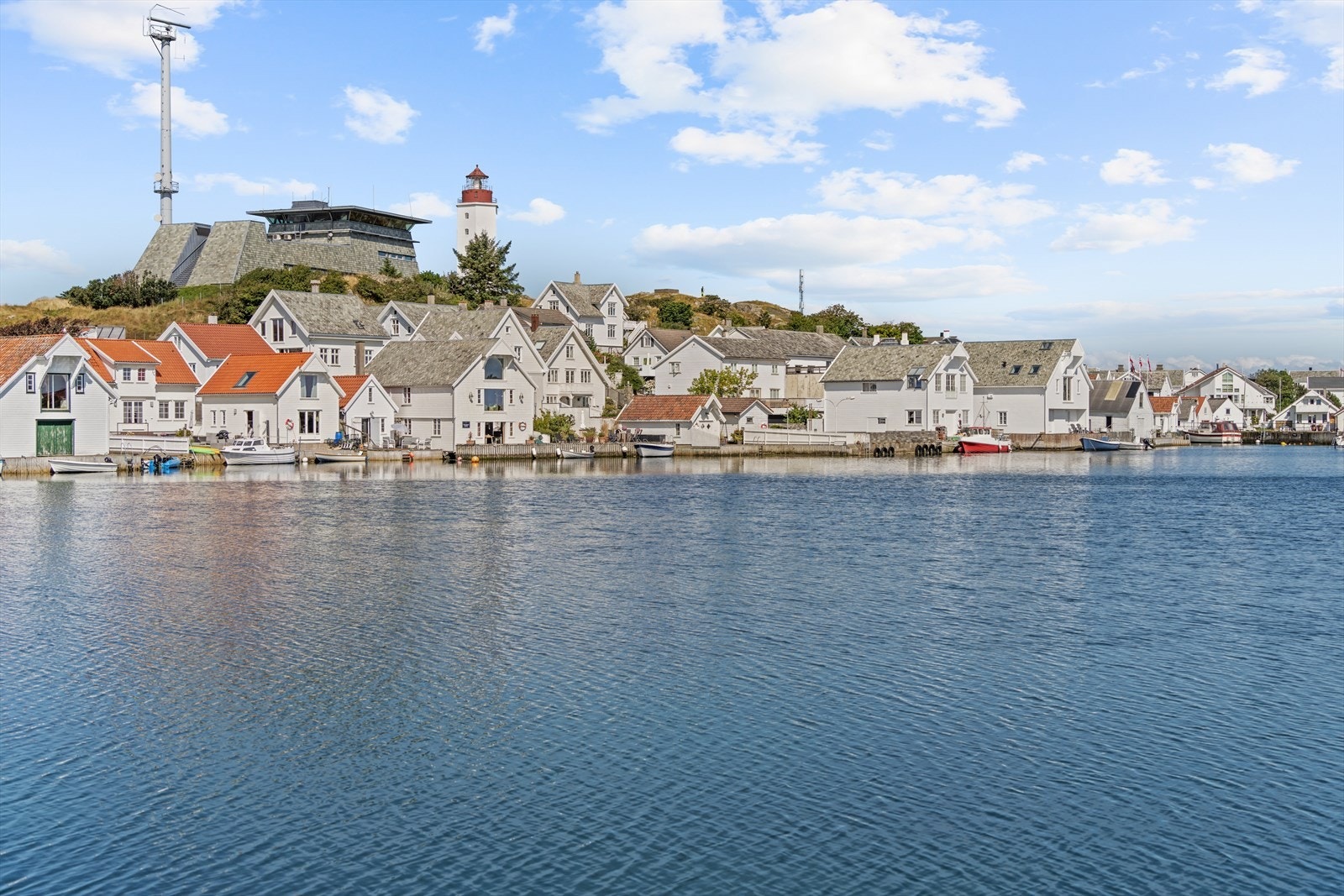 Det maritime preget er tydelig over hele øya. Galleribilde