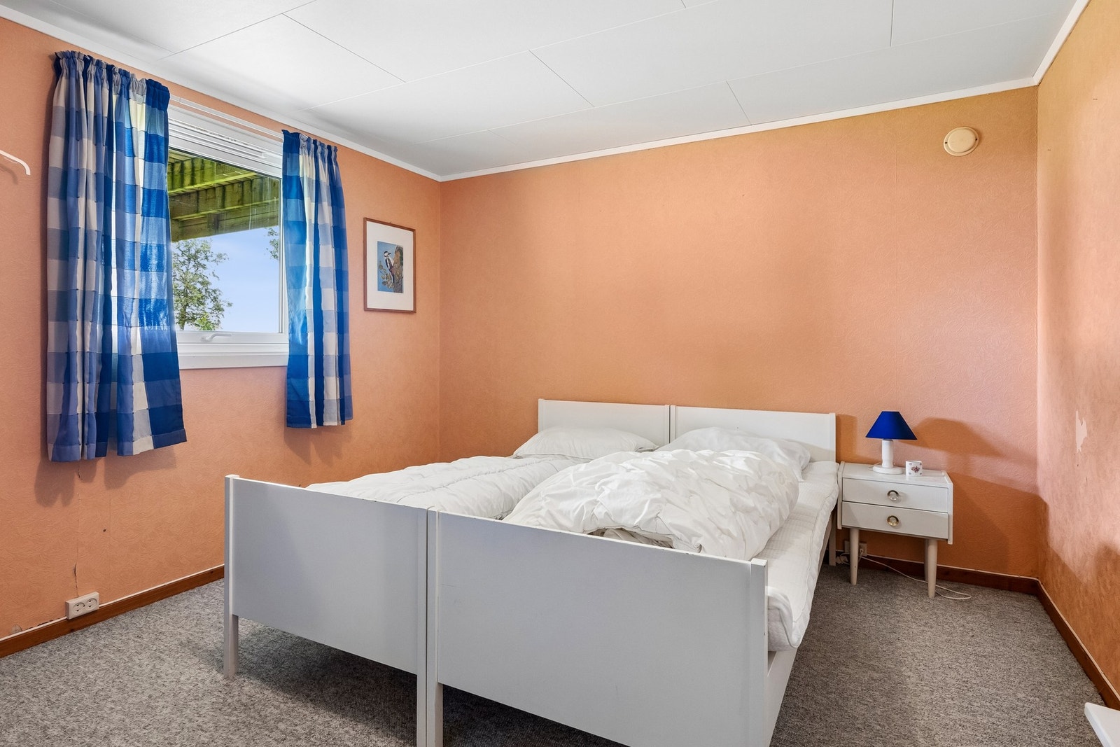 Soverom i kjeller. Galleribilde