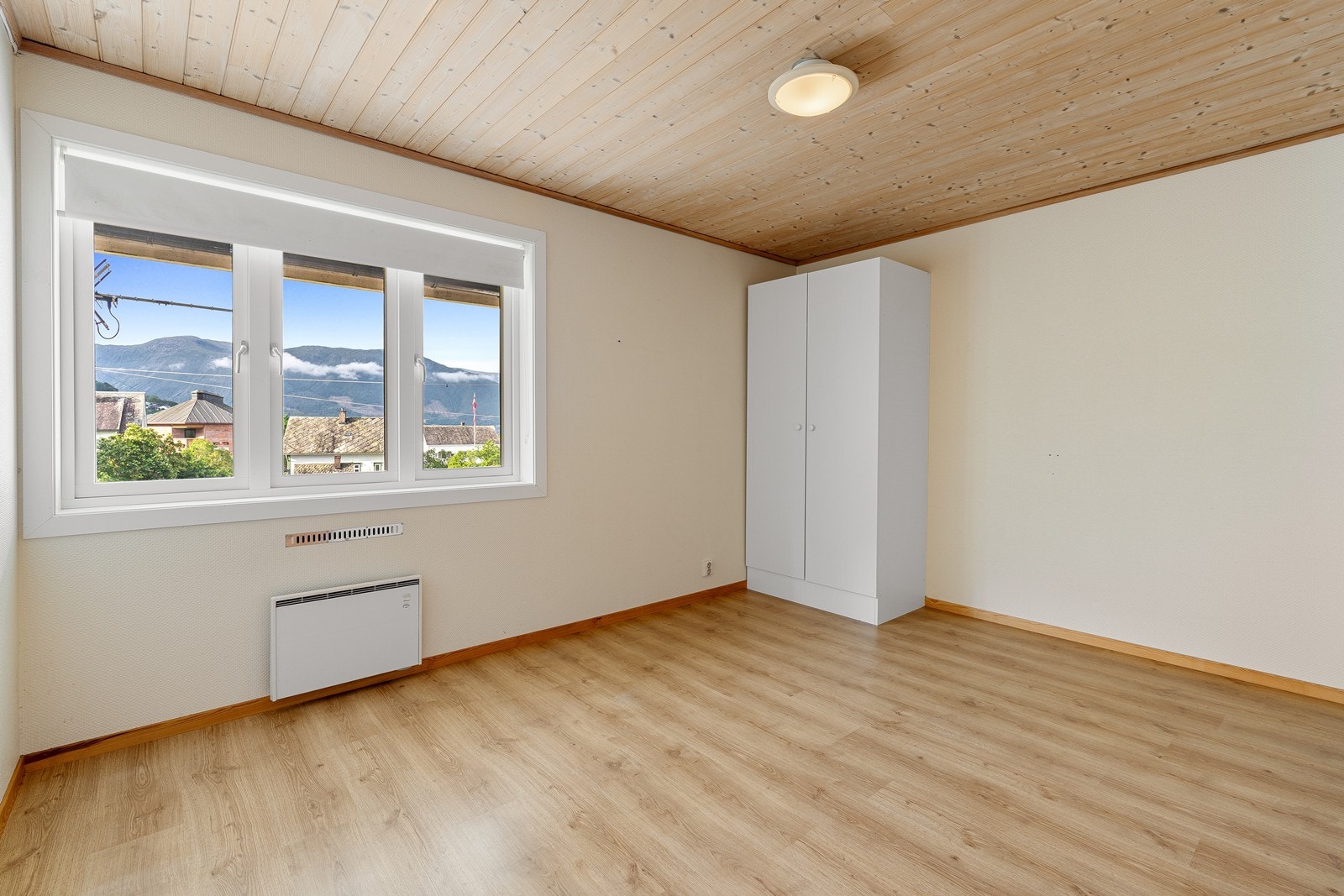 Nydelig utsikt utover fjellandskapet! Galleribilde