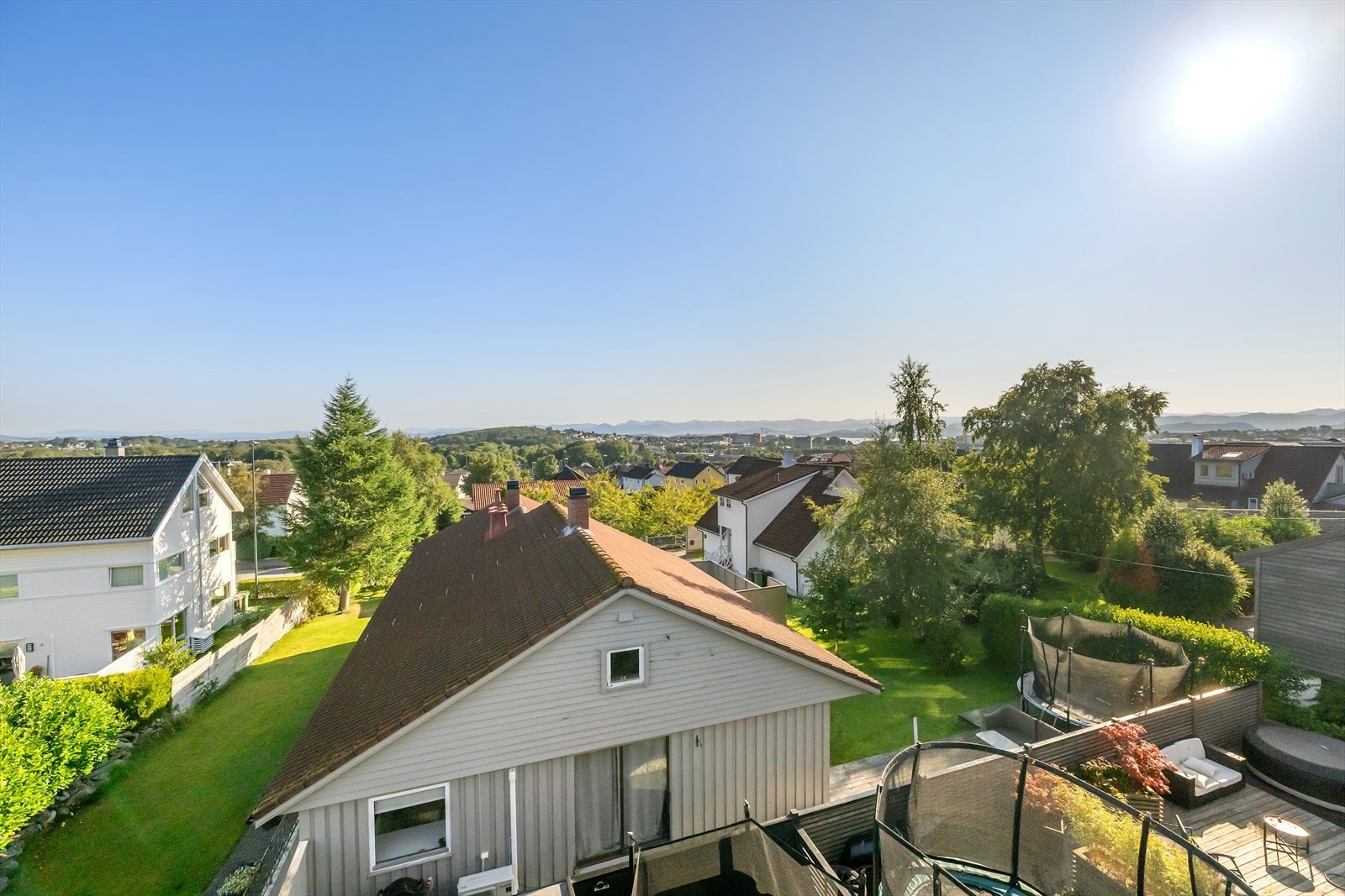 Utsikt over nærområdet. Galleribilde