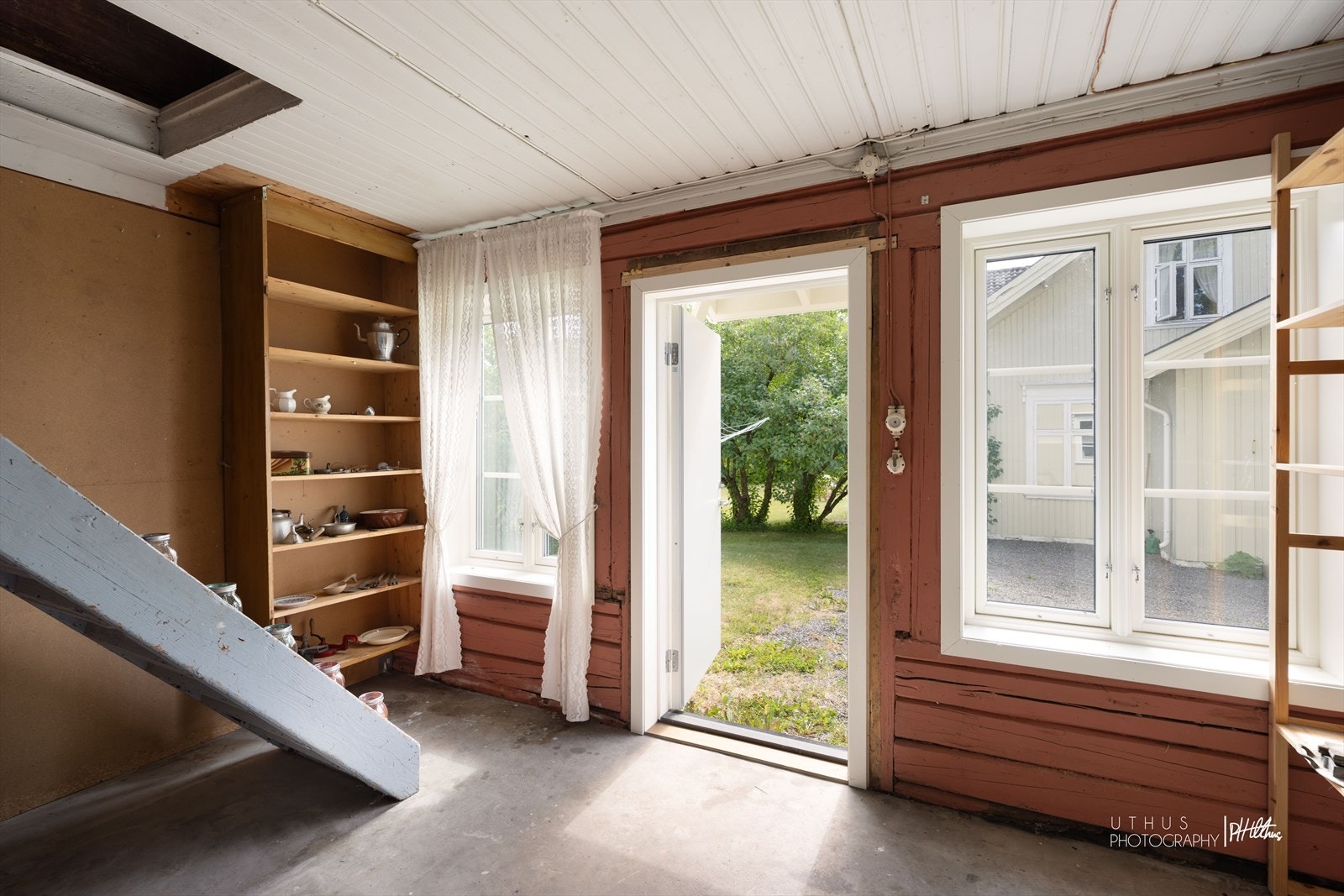 Side inngang til kårboligen. Galleribilde