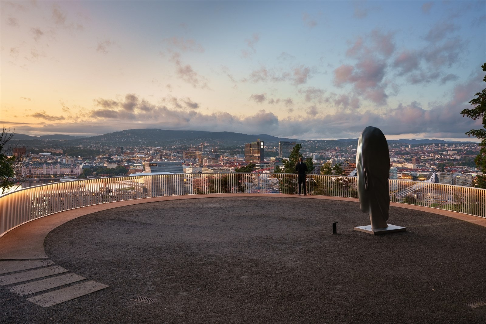 Fra Ekeberg har man en flott utsikt over Oslo by og fjorden. Galleribilde