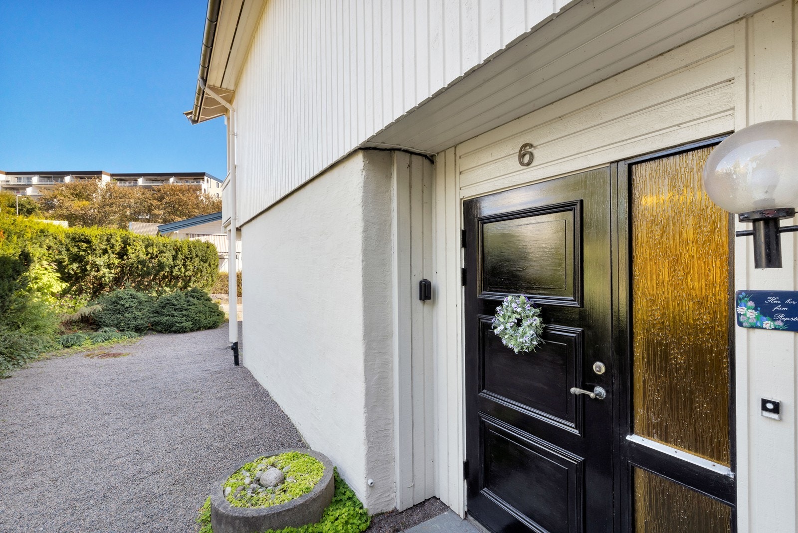 Inngangsparti med belysning Galleribilde