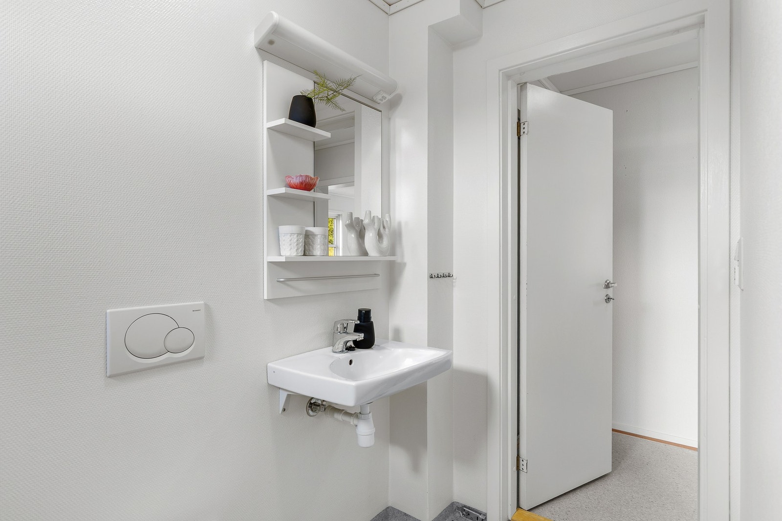 Mulighet til å ha vaskemaskin i rommet. Galleribilde