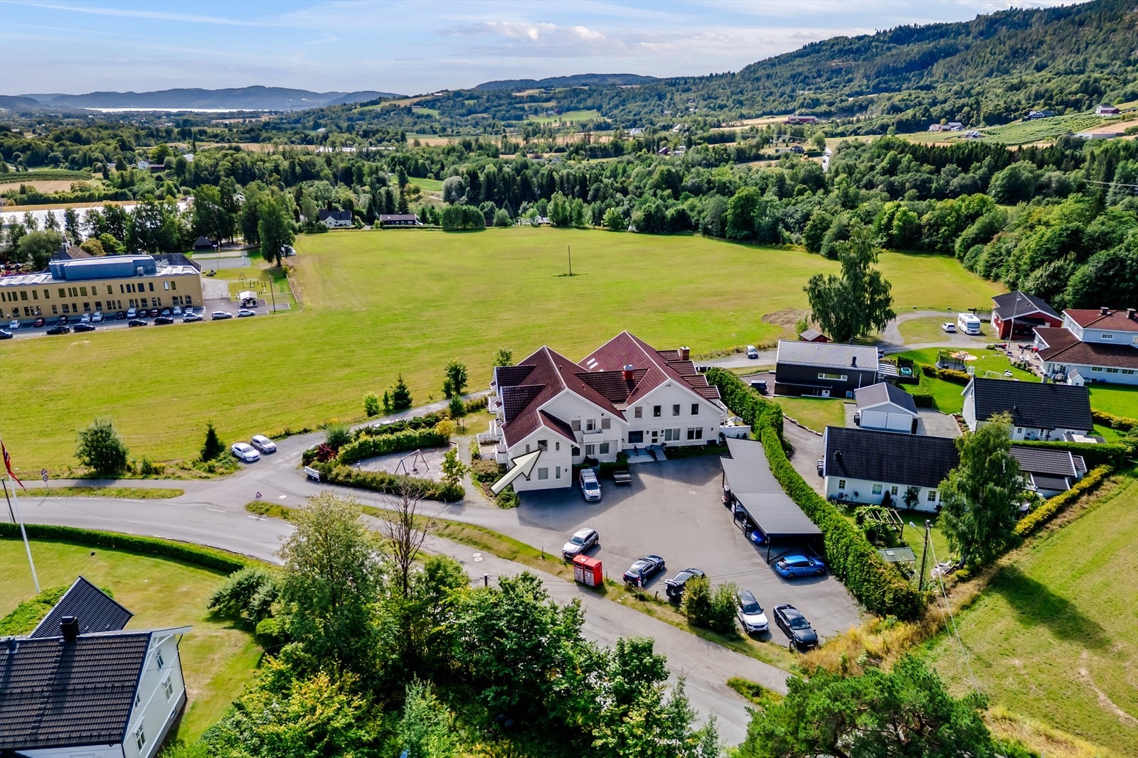 Kort vei til turmuligheter i blant annet Finnemarka, Kjekstadmarka og Vestmarka. Galleribilde