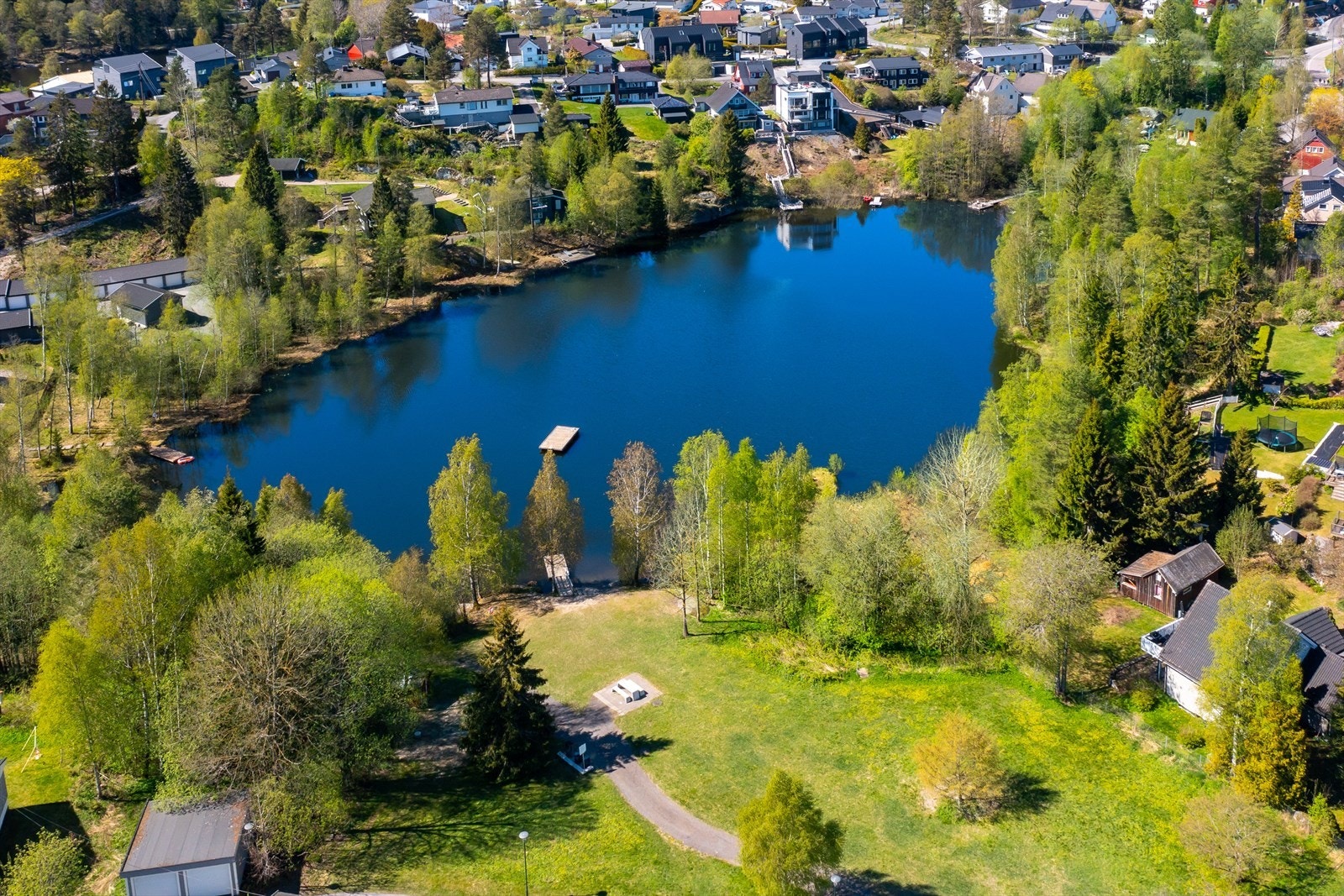 Vesletjern Galleribilde