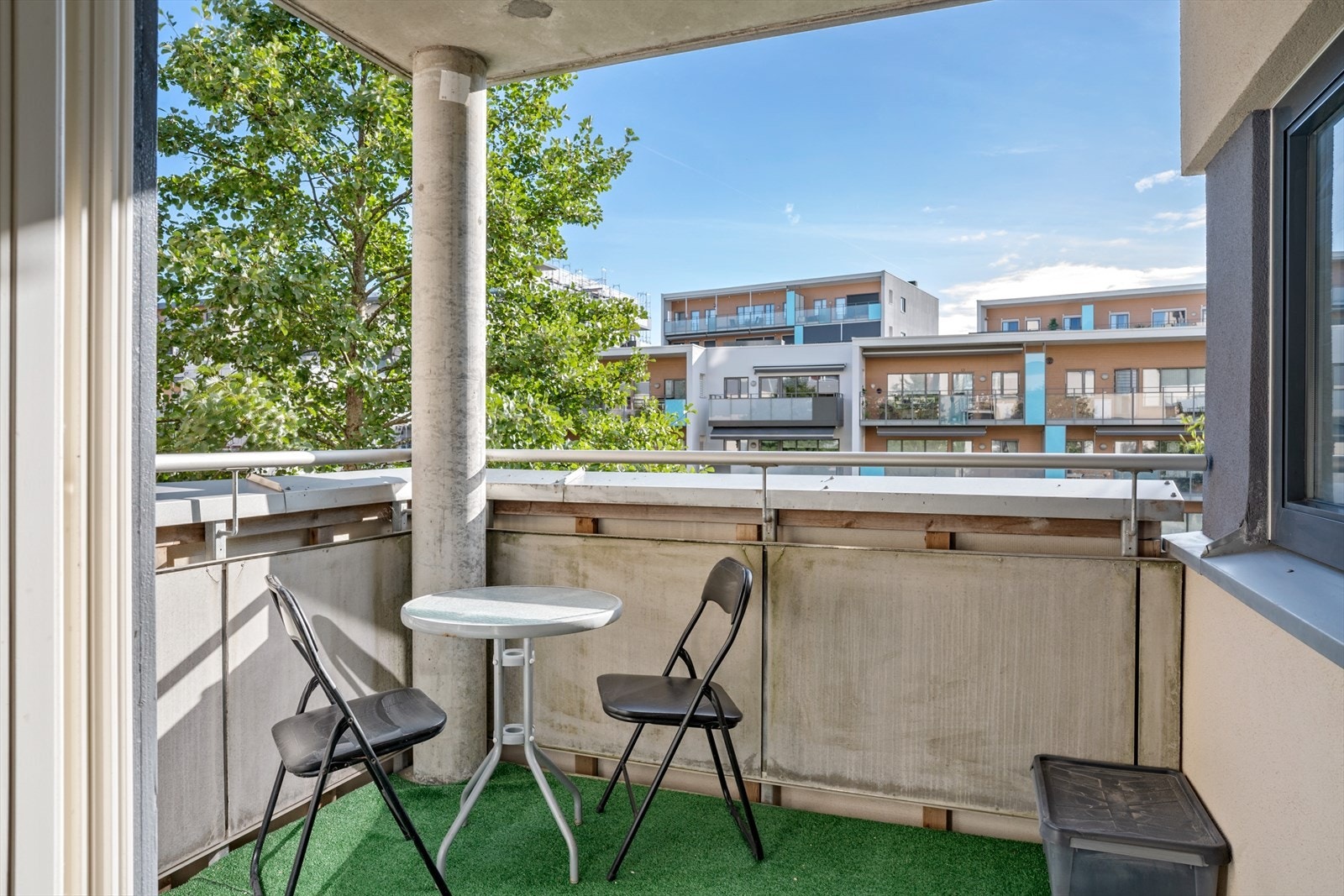 Pen 2-roms hjørneleilighet i 2.etg med balkong | IN-ordning | Felles takterrasse | Sentralt v/Triaden Galleribilde