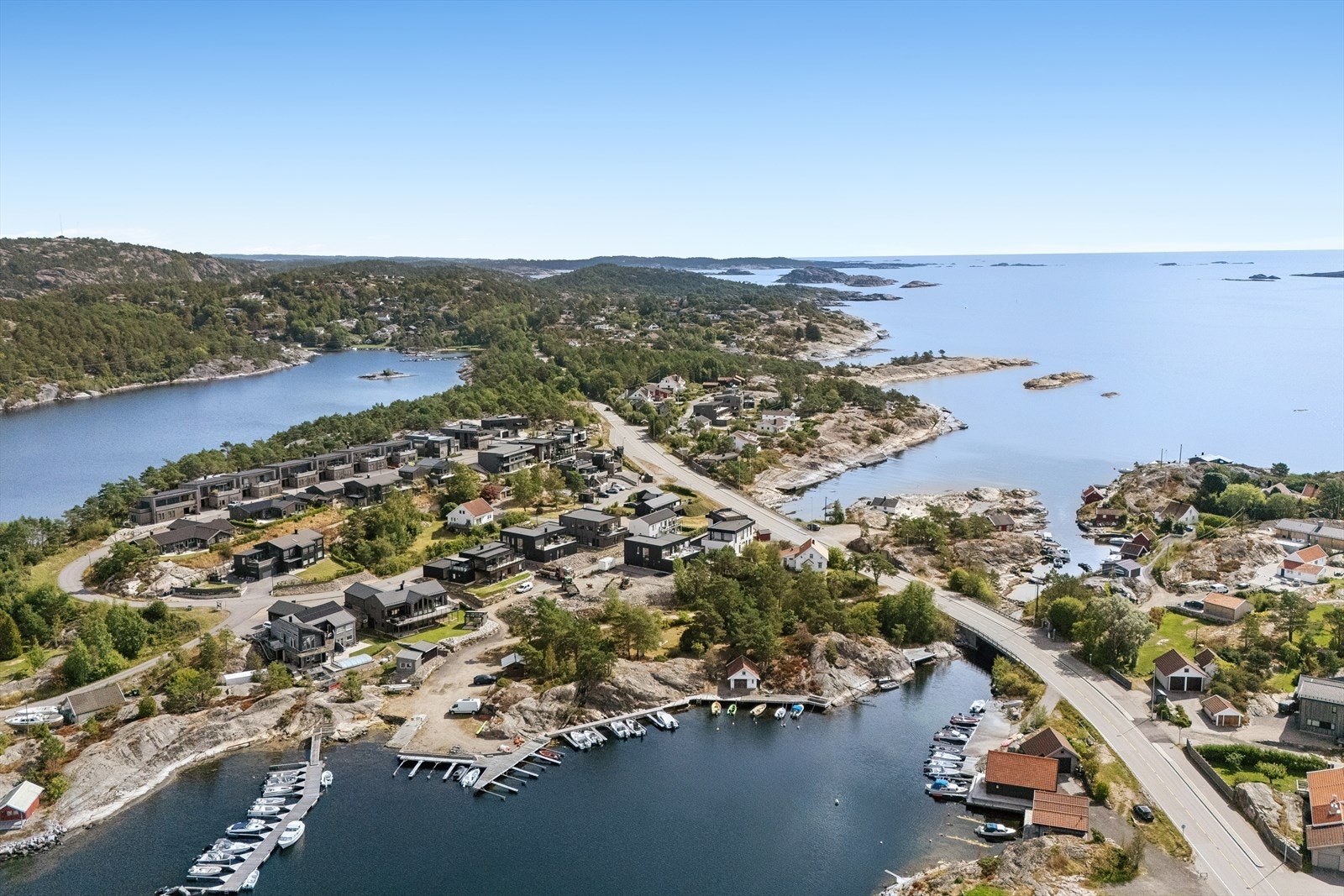 Langenes er kjent for sin vakre skjærgård og utallige holmer! Galleribilde