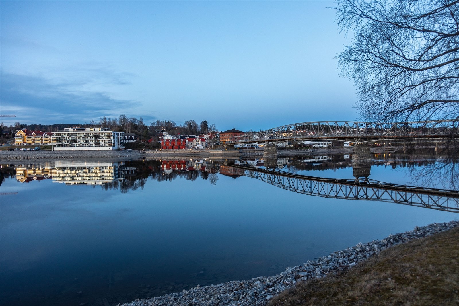 Hyggelige Sundet og Vorma og munningen til Mjøsa Galleribilde