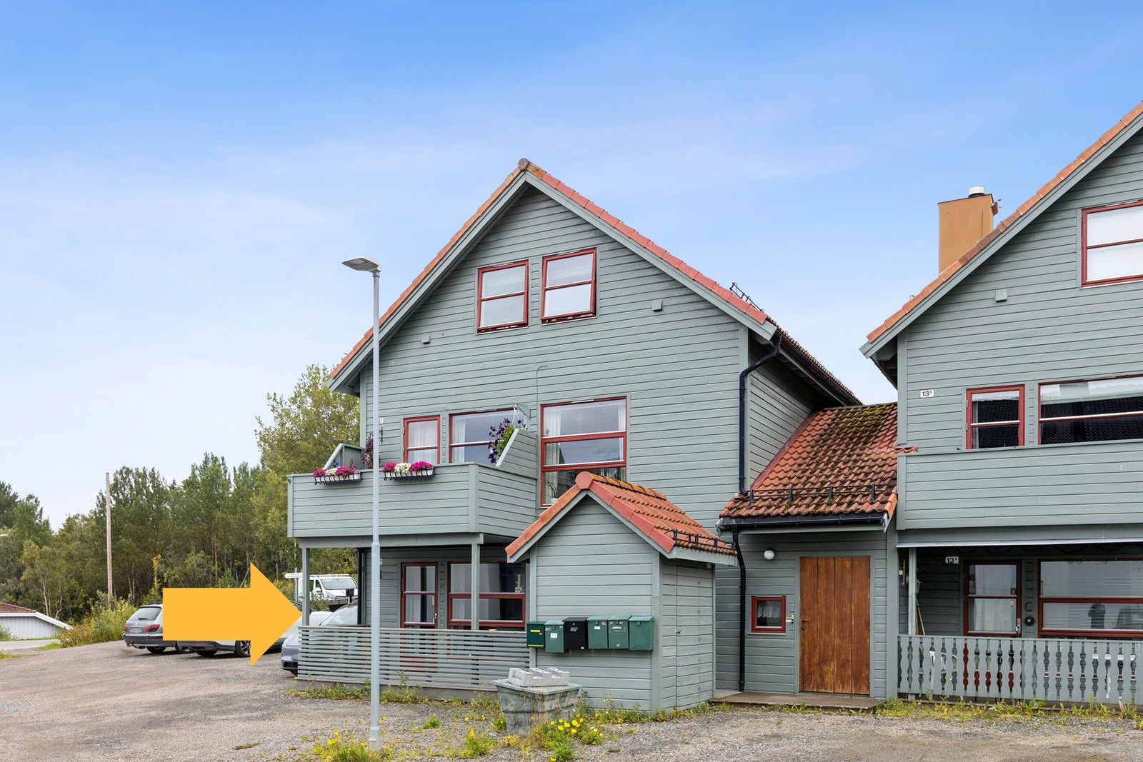 EiendomsMegler1 v/Christer Aabø har gleden av å presentere Hestvikveien 15 A! Foto:EFKT. Galleribilde