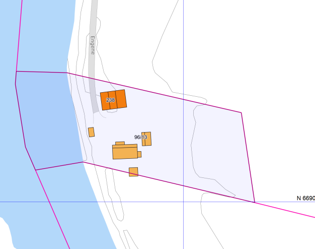 Til sammen er tomten på hele 3,5 daa. Galleribilde