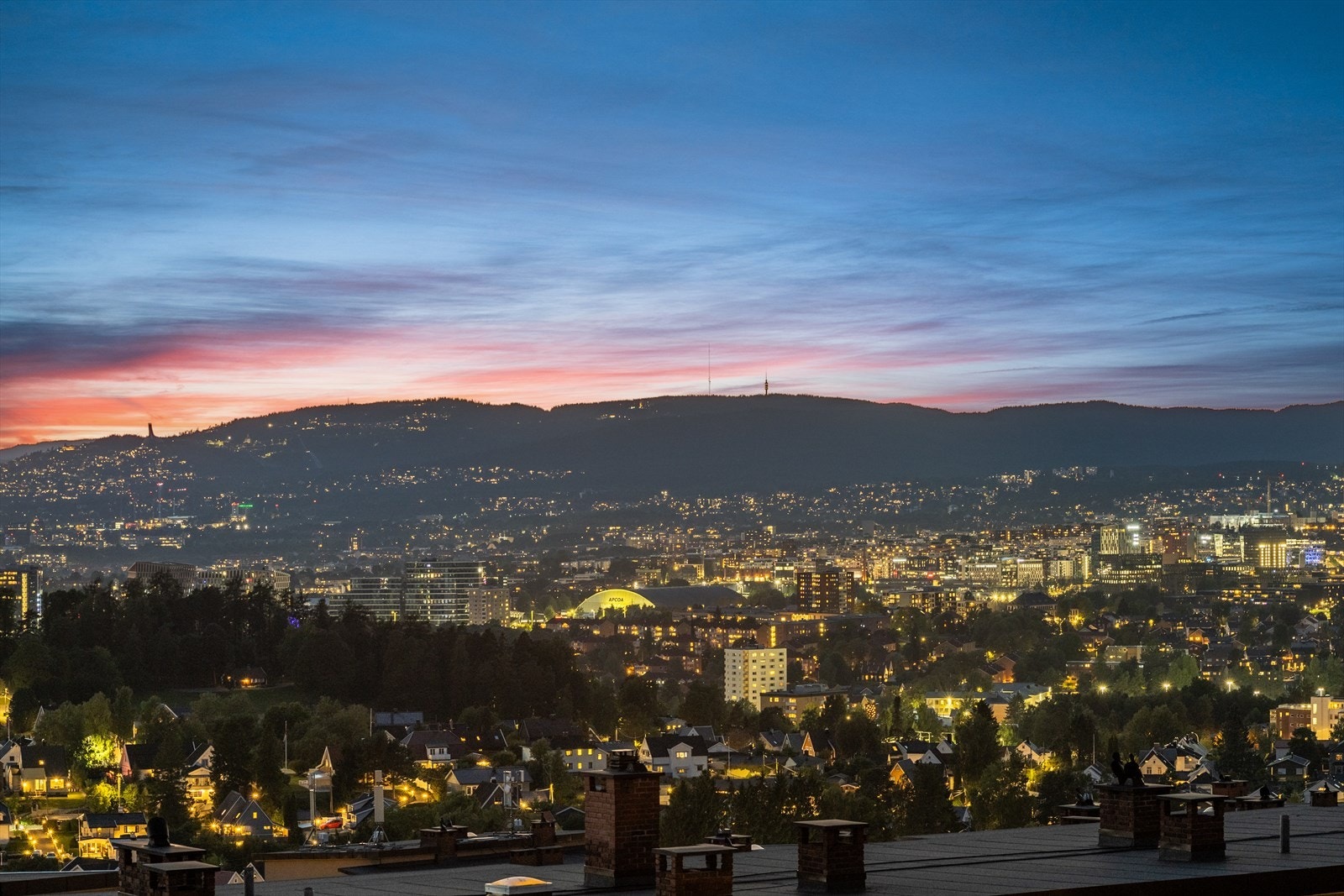 Kveldsstemning med utsikt over Oslo. Galleribilde