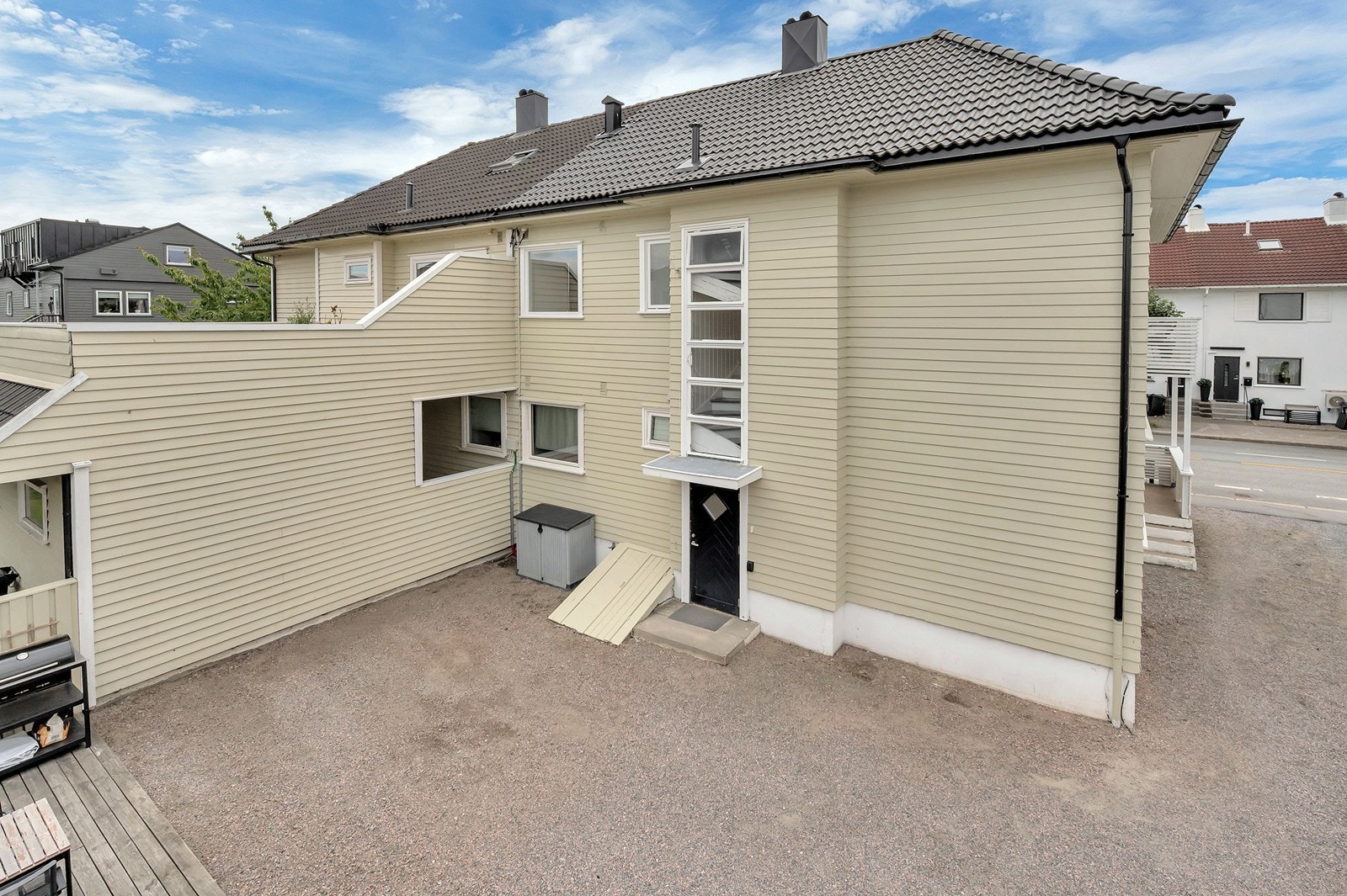 Det er også byttet fra kobber til nye rør for vanntilførsel fra kommunale stikk til bygningen Galleribilde