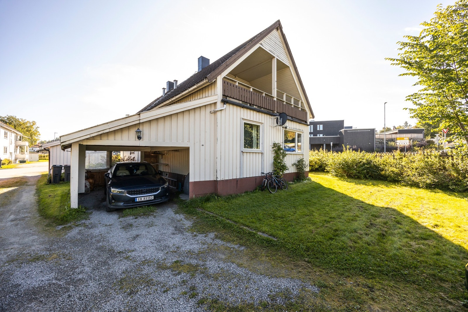 Innholdsrik halvpart med sentral beliggenhet på Guldbergaunet. Gangavstand til sentrum, skole, idrettsanlegg og øvrige hverdagsfunksjoner. Galleribilde