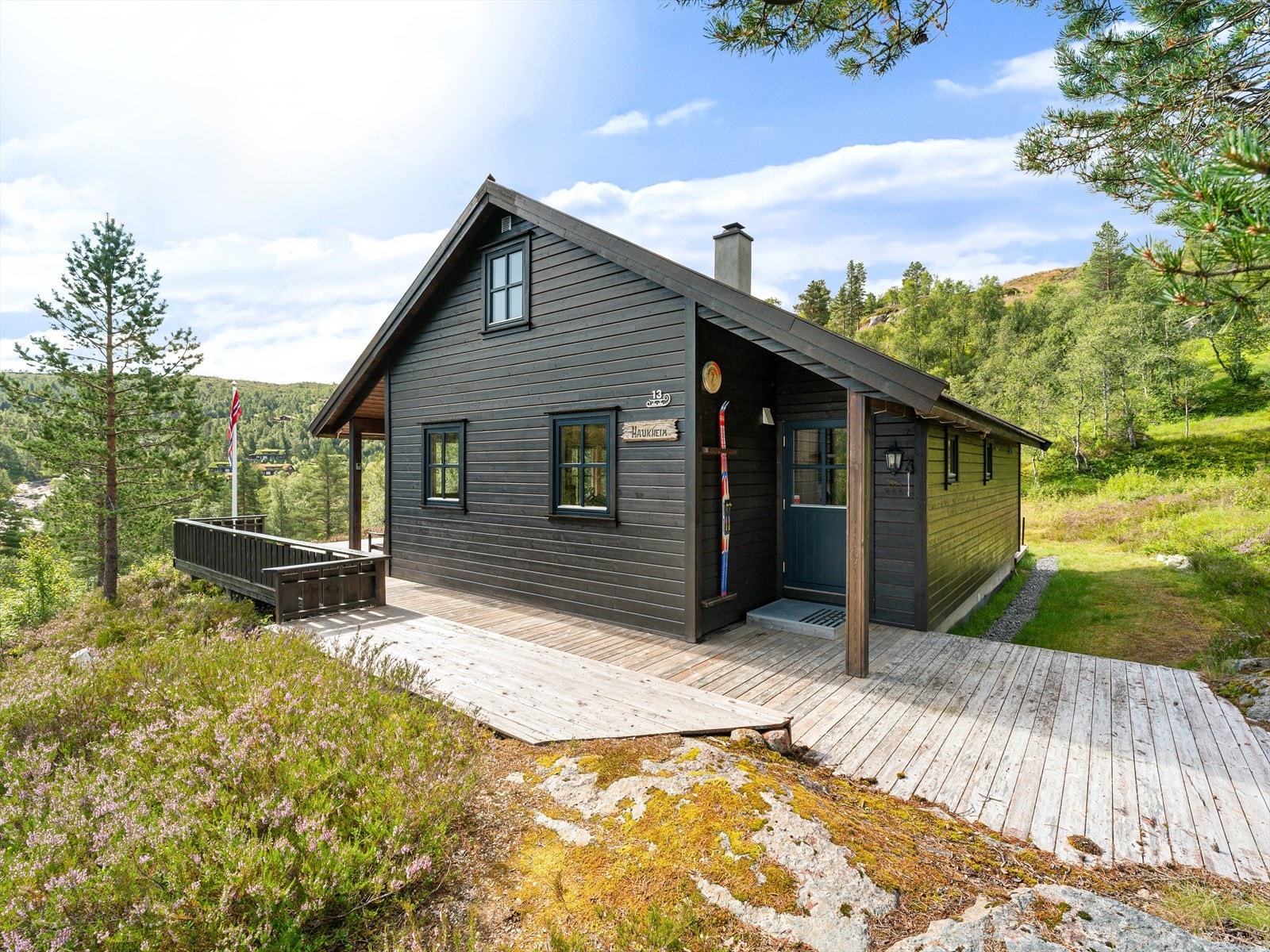 Inngangspartiet er overbygd Galleribilde
