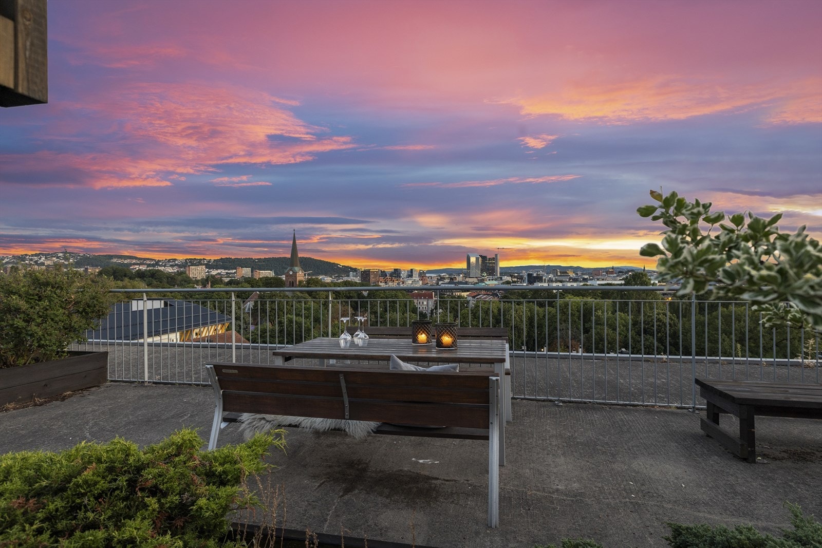 På toppen venter en flott felles takterrasse med 360 graders utsyn over Oslo. Galleribilde