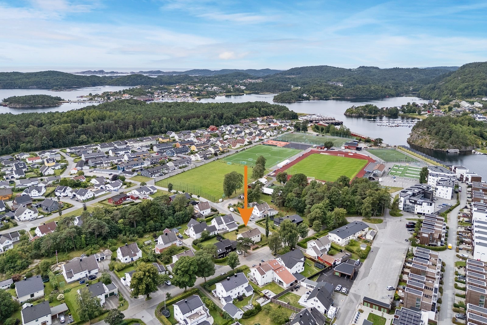 Hjertelig velkommen til Neseveien 58! Galleribilde