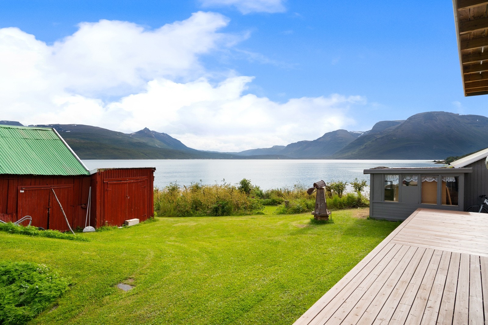 Idyllisk beliggenhet med magisk utsikt! Galleribilde