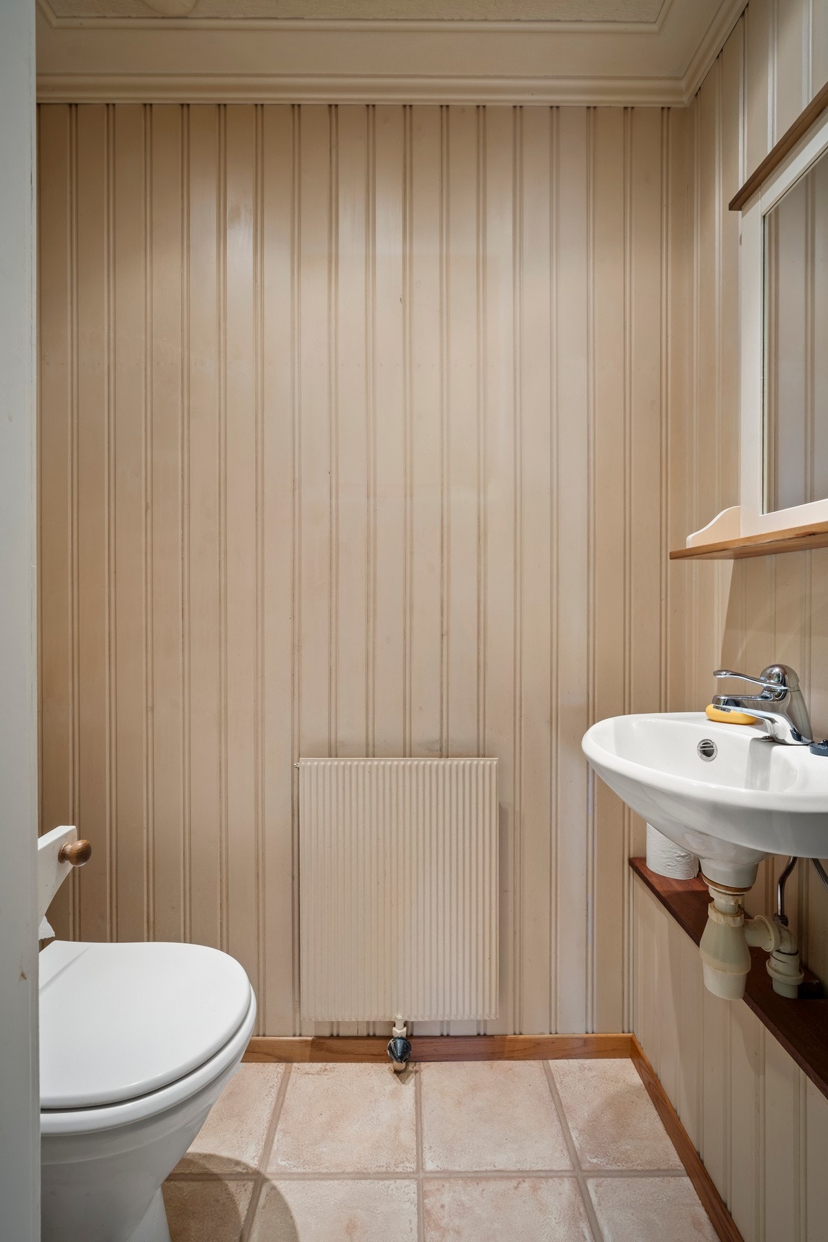 Wc i til knytning til gangen i 1. etasje. Galleribilde