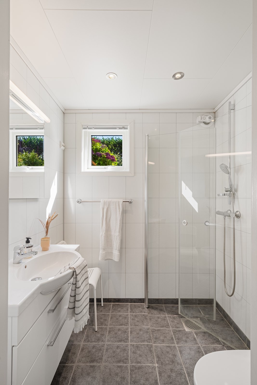 Badet i utleiedelen ble oppgradert i 2013. Galleribilde