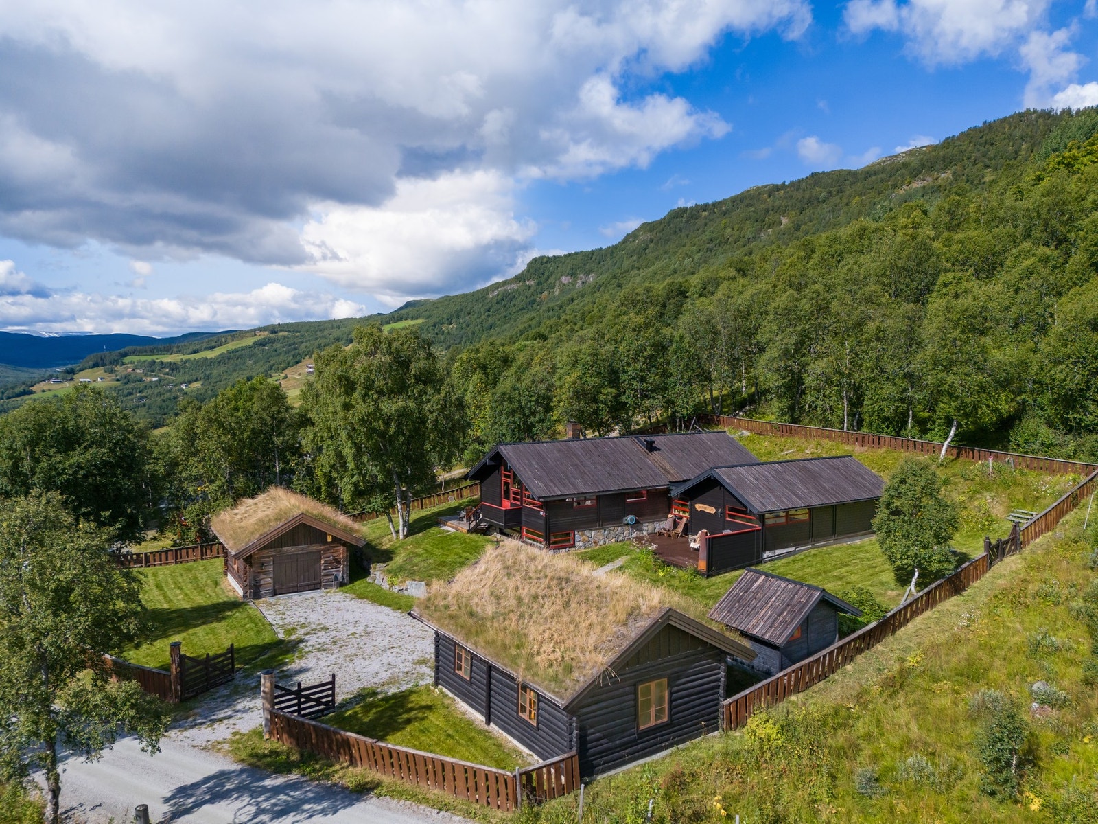Fjellbygda på sitt beste - et sted for både rolige dager og aktive opplevelser Galleribilde
