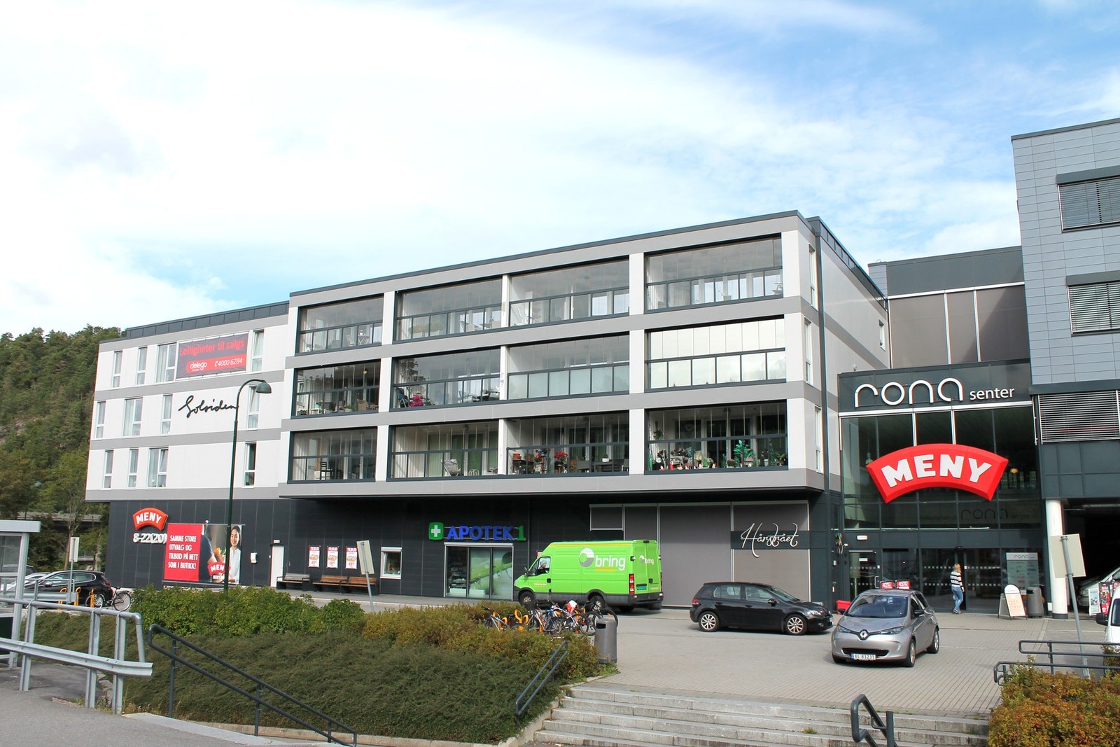 Kort avstand til Rona Senter Galleribilde