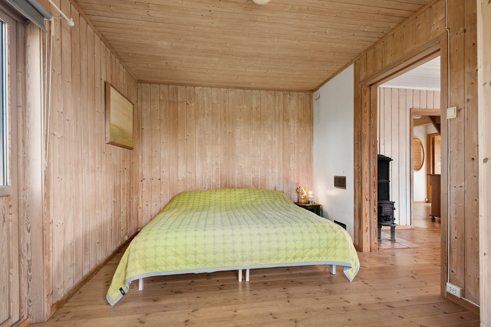 2. etasje. Hovedsoverom av fin størrelse. Galleribilde