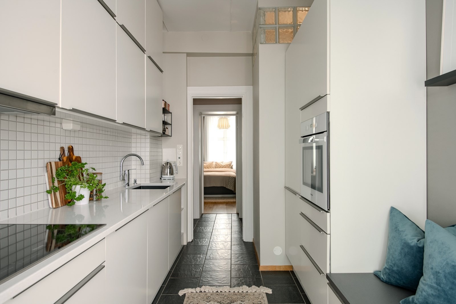 Flott kjøkkeninnredning fra 2018. Galleribilde