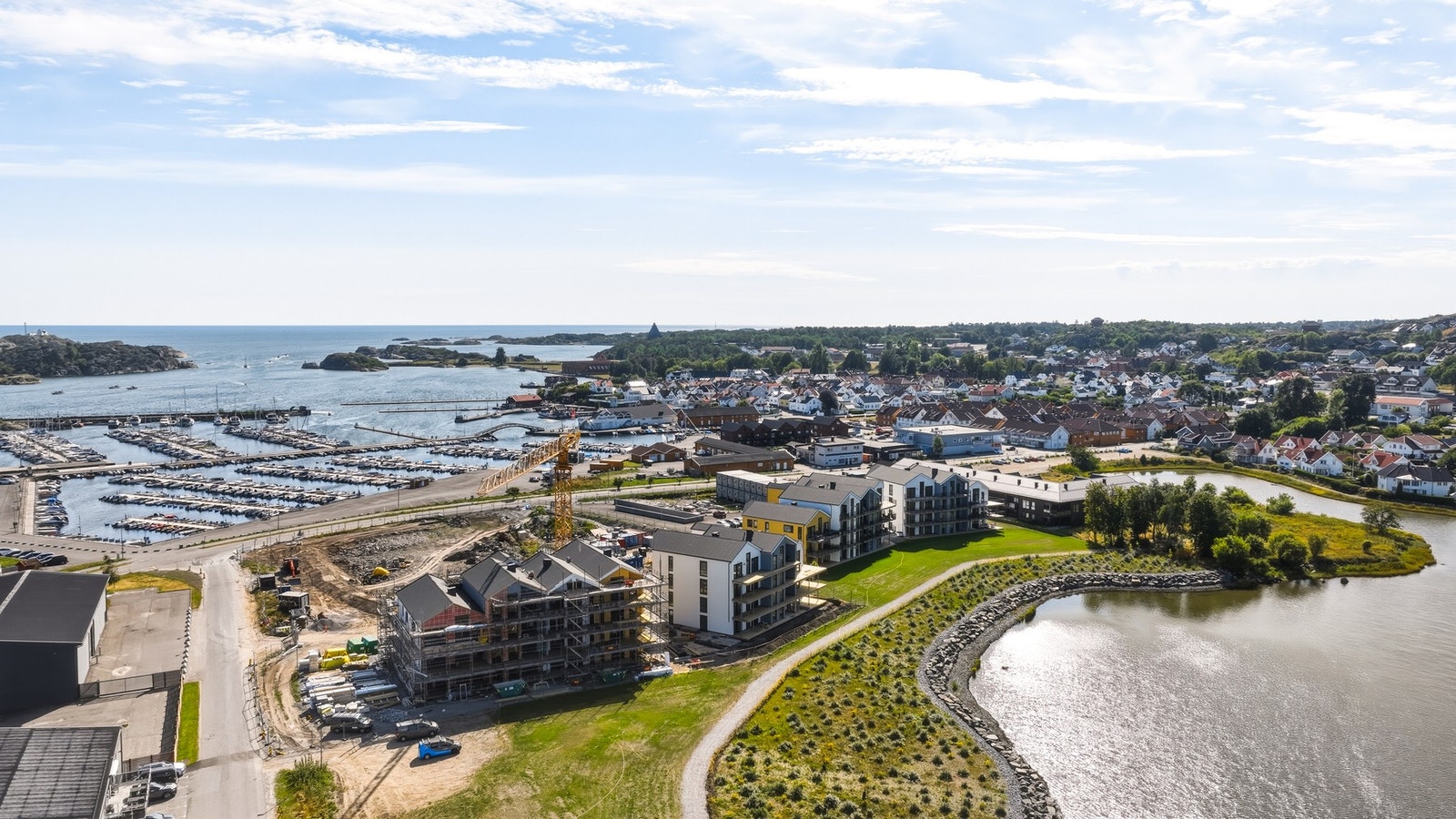 Prosjektet er en del av et større utbyggingsområde. De første to byggene er ferdigstilt og innflytningsklare. De to neste er ferdigstilt til jul. Galleribilde