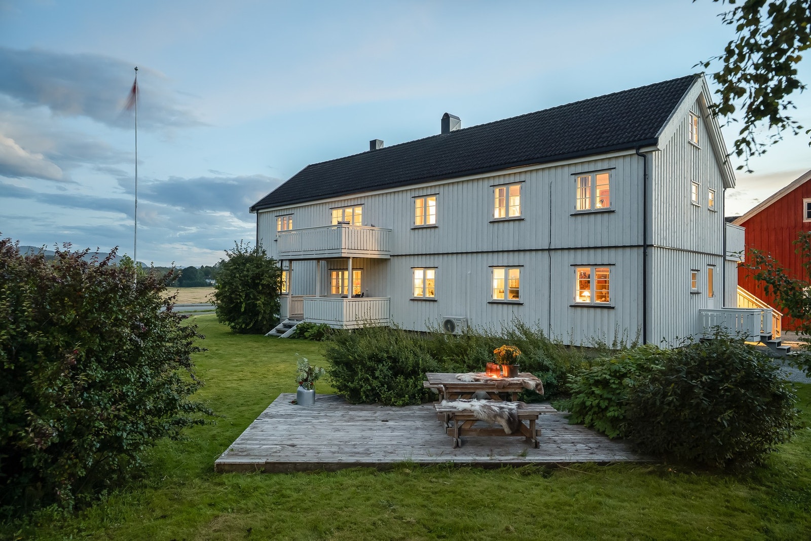 En unik og innholdsrik eiendom med landlig beliggenhet på Vikanlandet. Galleribilde