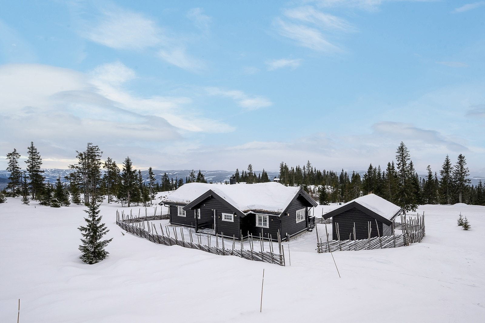 Musdalsæter er et snøsikkert område med gode turmuligheter hele året Galleribilde