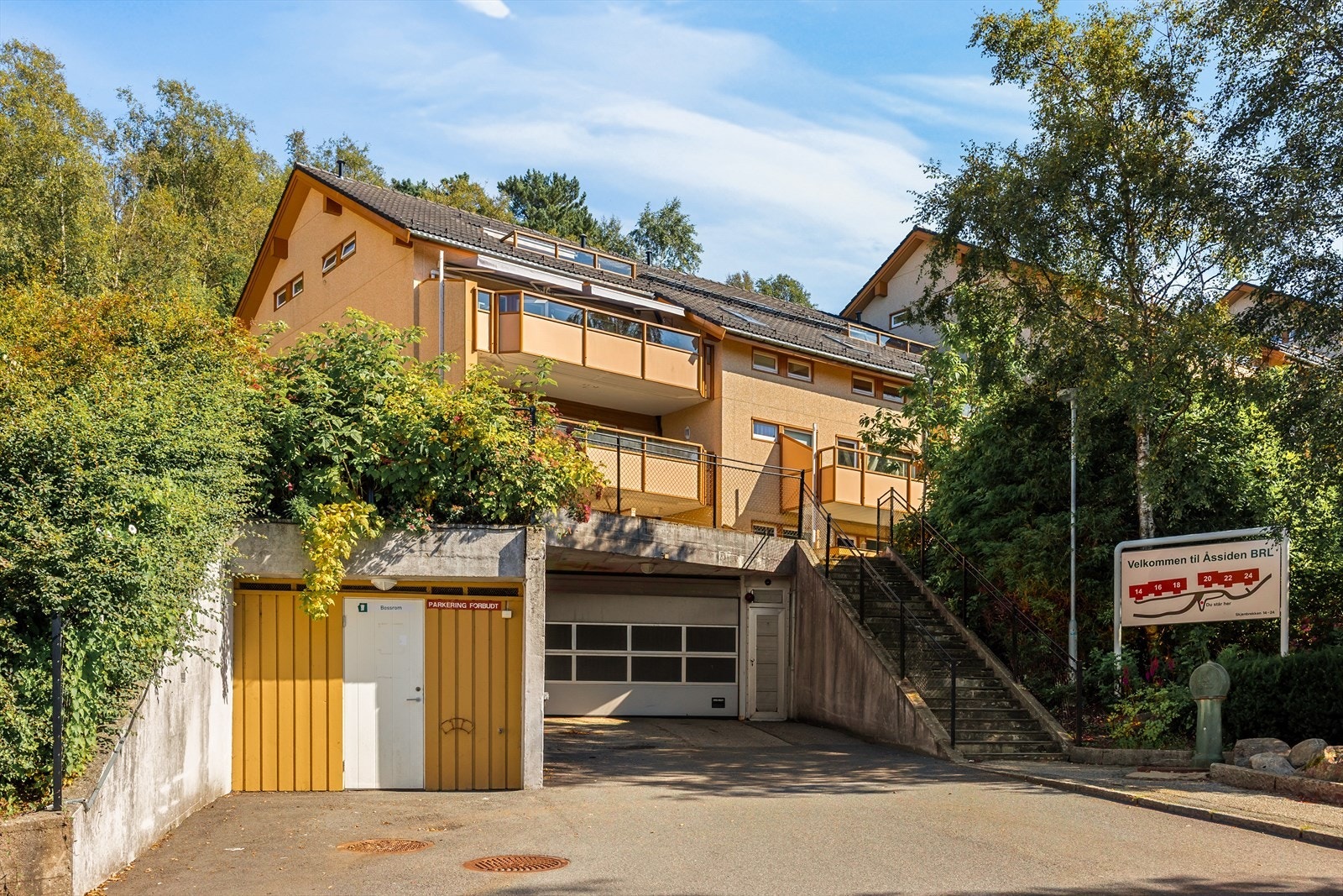 - Bosett deg i dette familievennlige området, med kort vei til skoler, barnehager og buss - Galleribilde