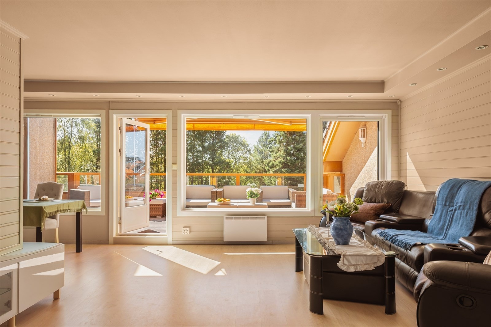 - Denne flotte leiligheten måler hele 97 m² - Galleribilde
