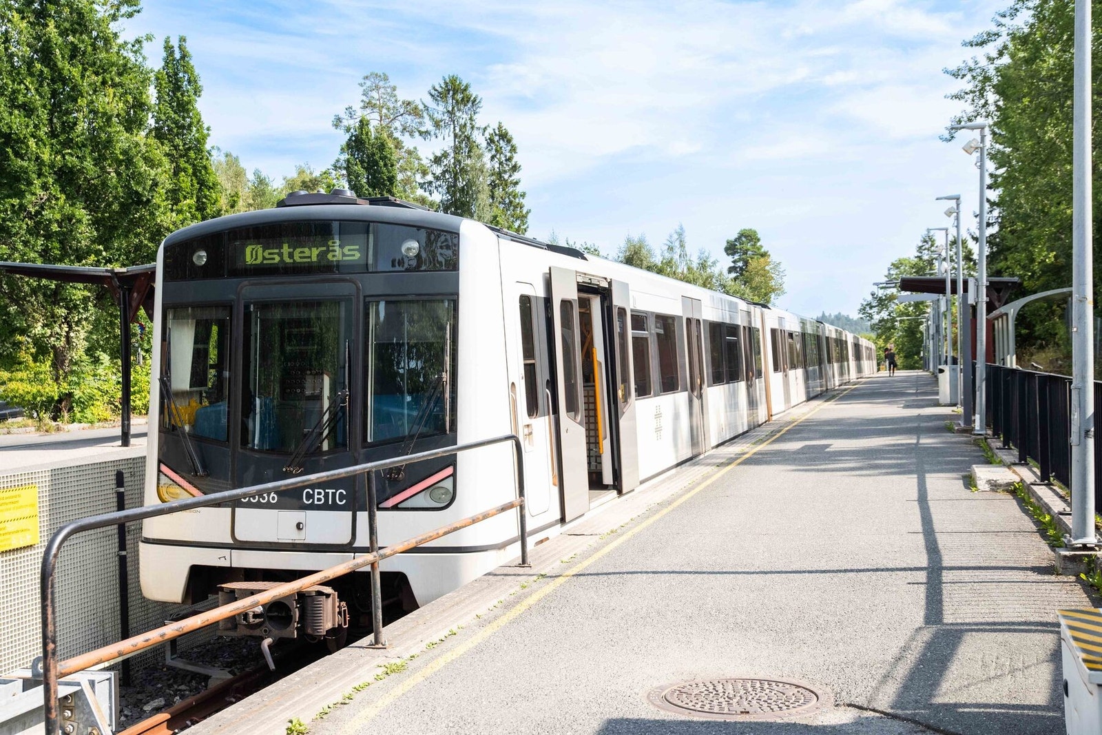 Det er kort gangavstand til t-bane. Galleribilde