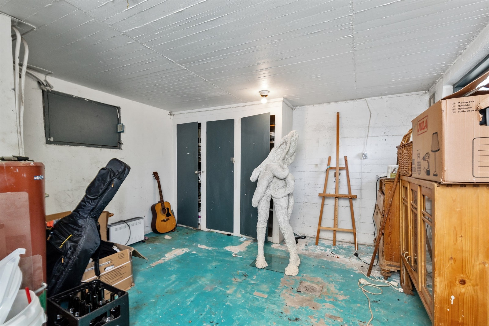 Bod i kjeller. Galleribilde
