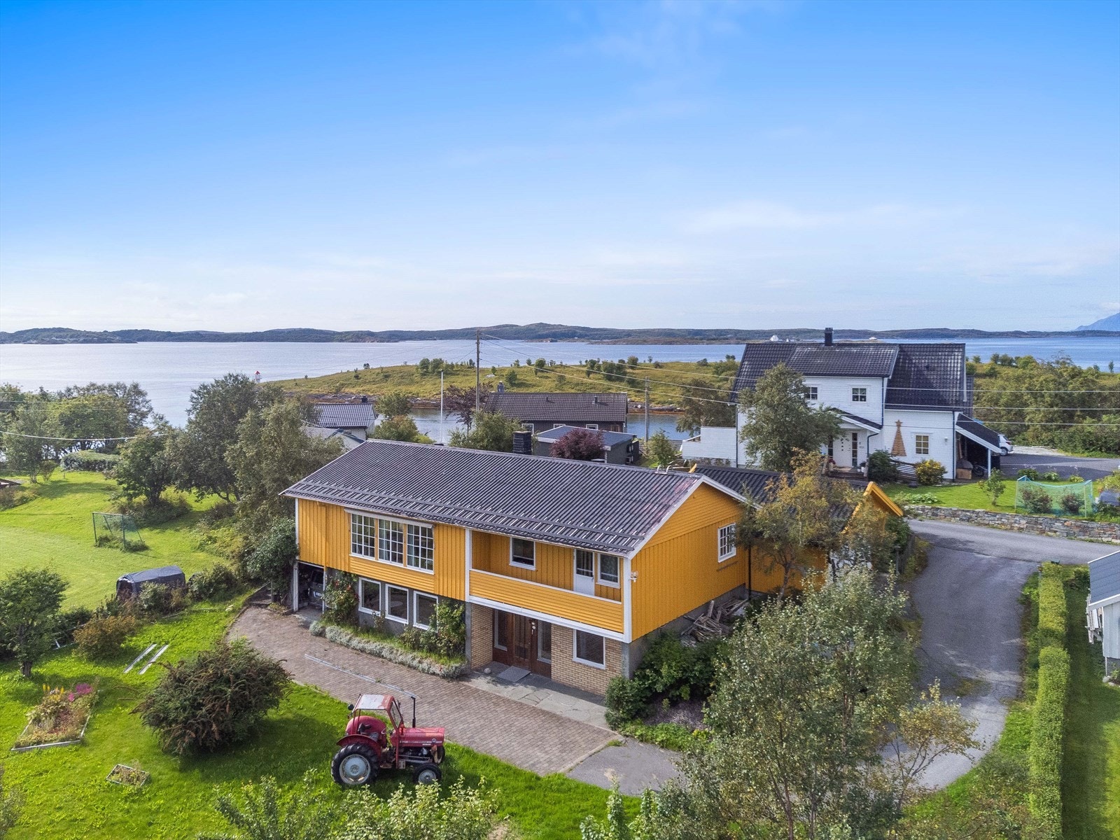 Blomsterenga 3, Brønnøysund