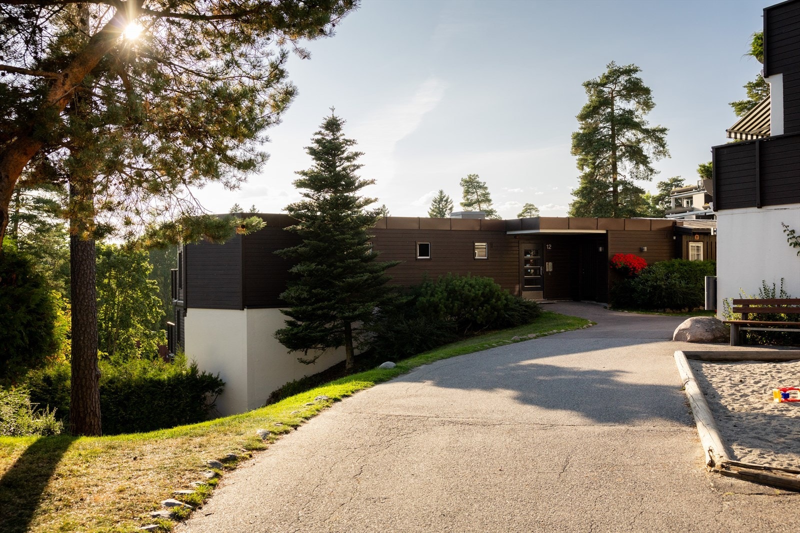 Sameiet Kragskogen Terrasse består av 148 eierseksjoner. Galleribilde