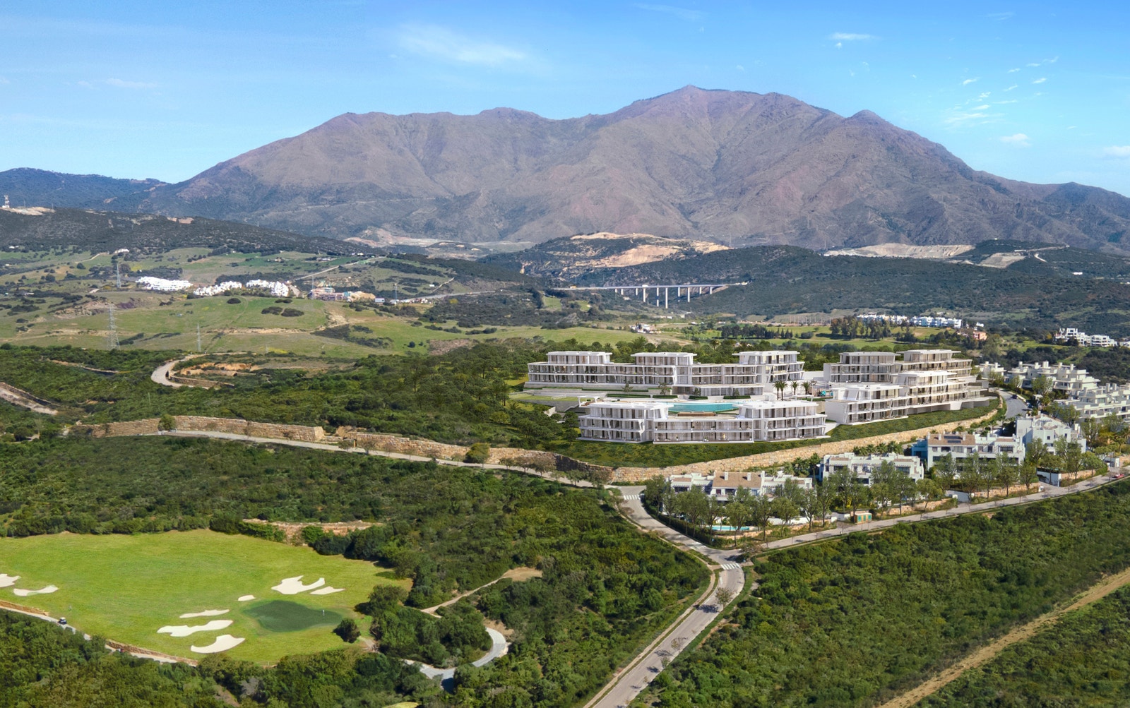 Komplekset ligger fint plassert ved golfresorten La Finca Cortesin. Galleribilde