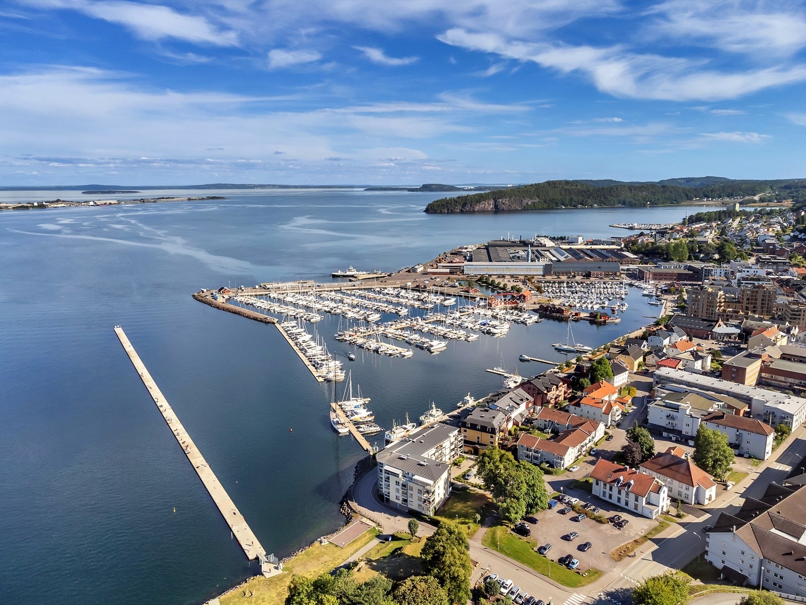 Idylliske Holmestrand - kun 1 time fra hovedstaden. Galleribilde
