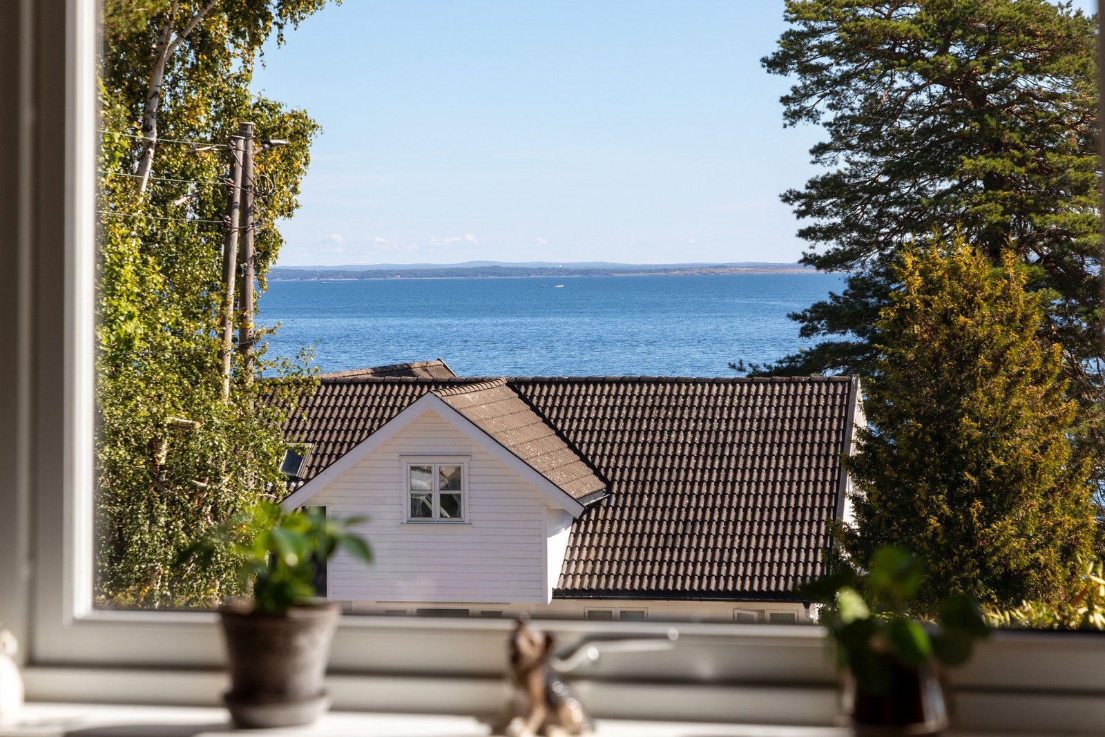 Utsikt mot Østfold fra stue 2. Galleribilde