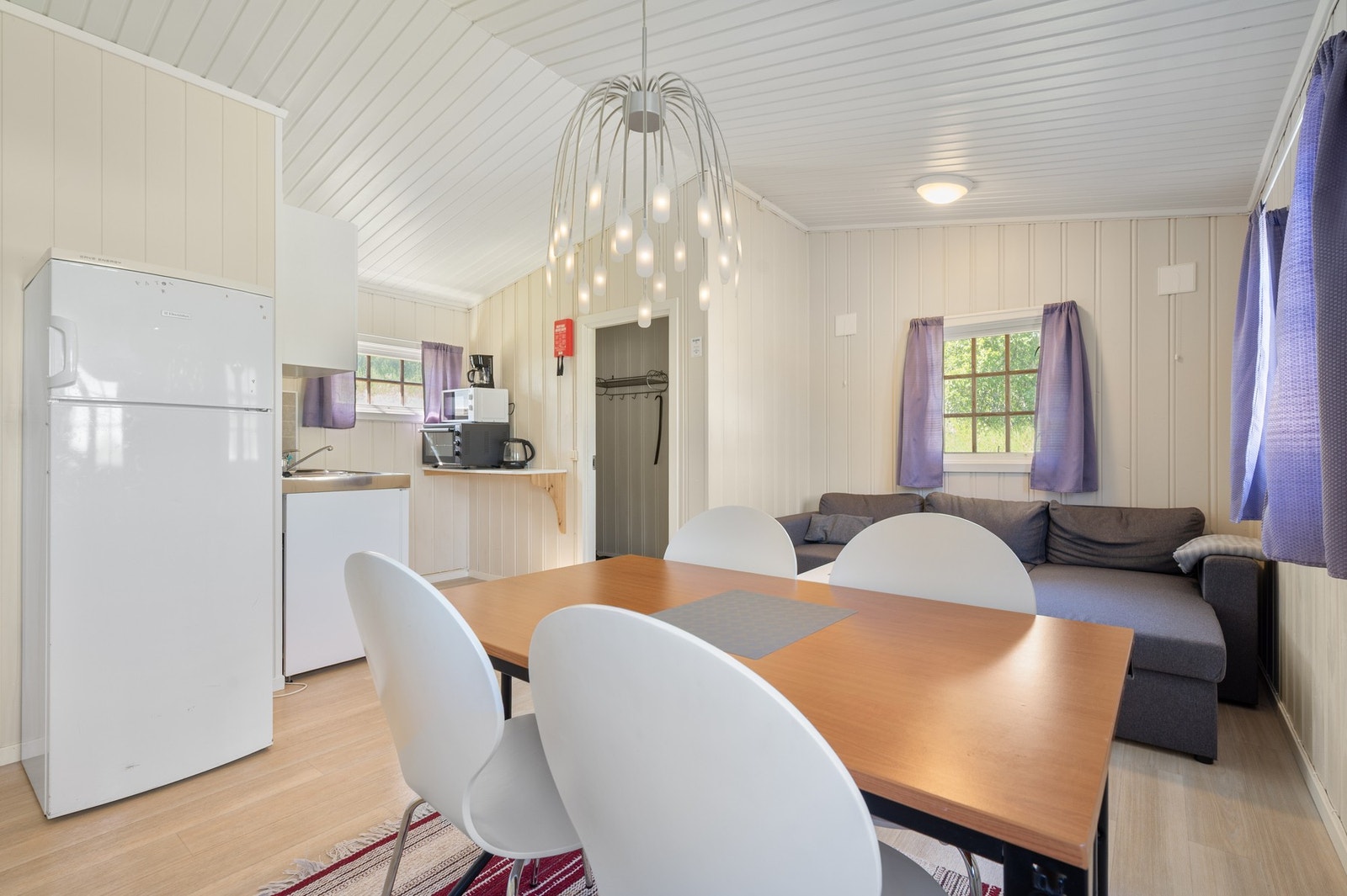 Stue/kjøkken - hytte Galleribilde