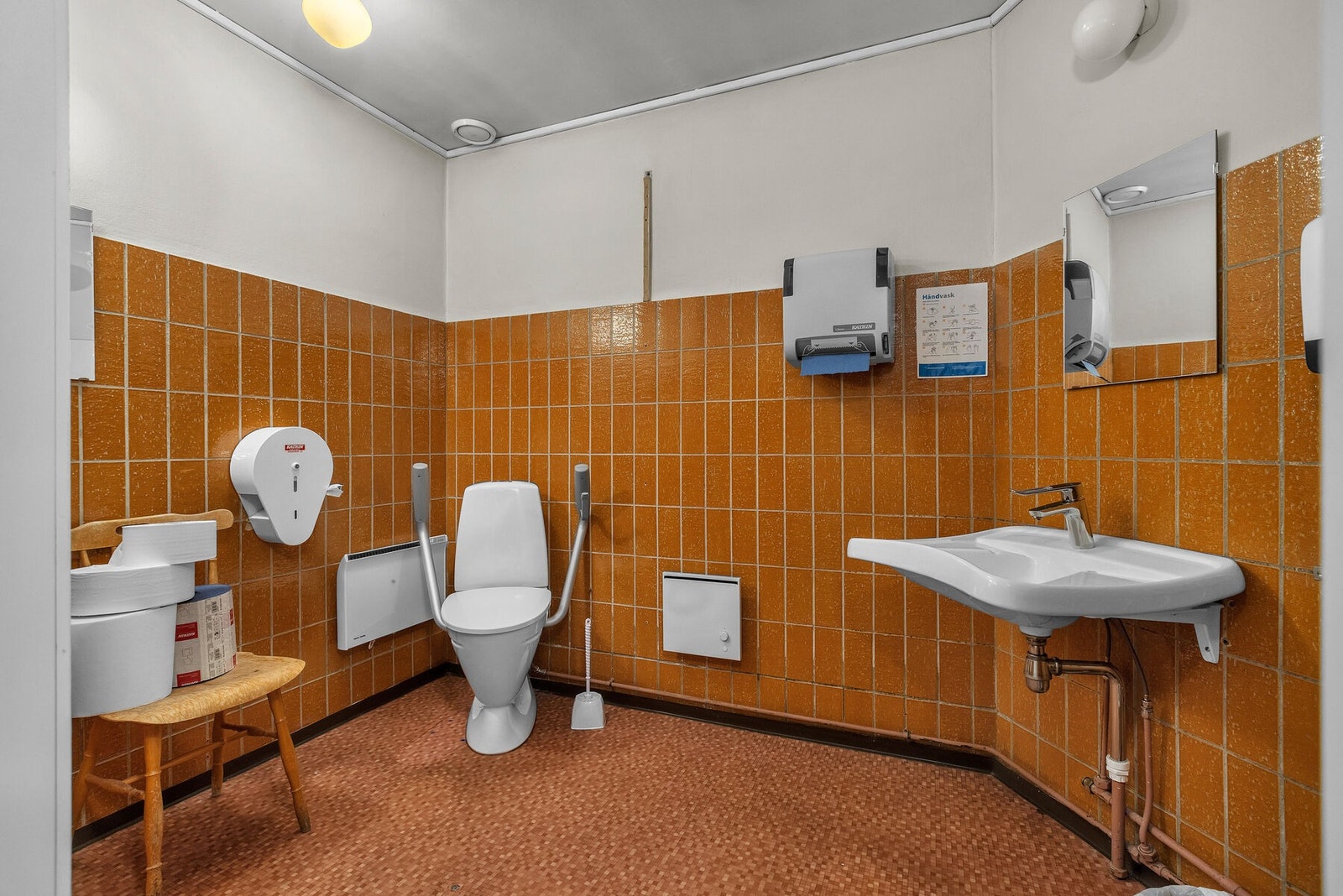 1etg - WC Galleribilde
