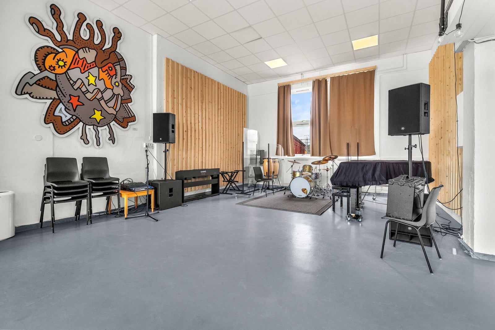 Kinobakken 1A - 1etg - Musikkavd - Musikkrom Galleribilde