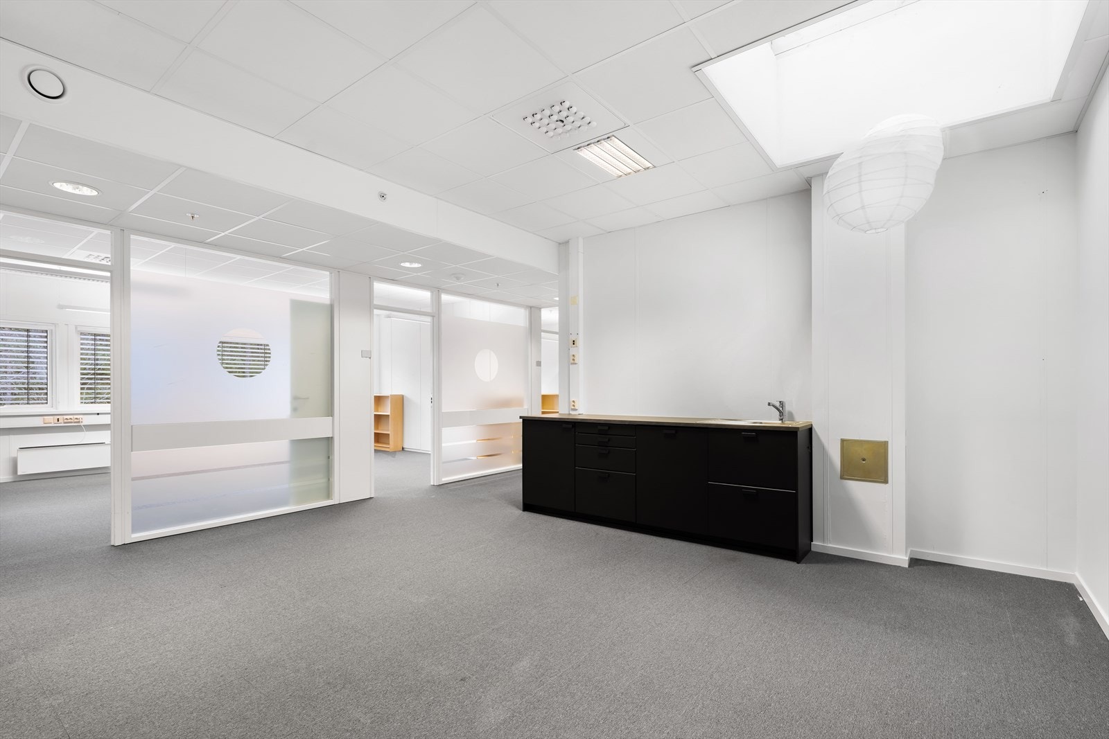 Kjøkken i ledige kontorlokaler i 3. etg. BTA 310 m².