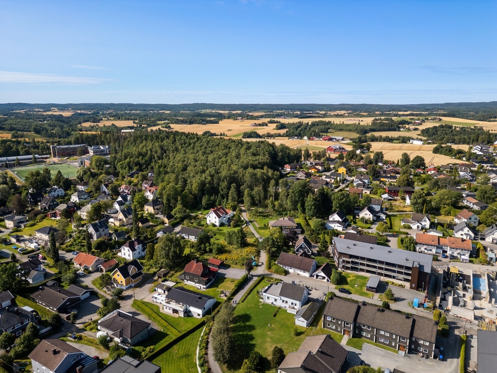Det er for tiden omkjøring til eiendommen grunnet pågående bygging i Hovsveien Galleribilde